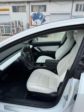 Tesla Model 3 mid range  | Mobile.bg    9