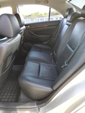Обява за продажба на Toyota Avensis D4D ~7 500 лв. - изображение 6