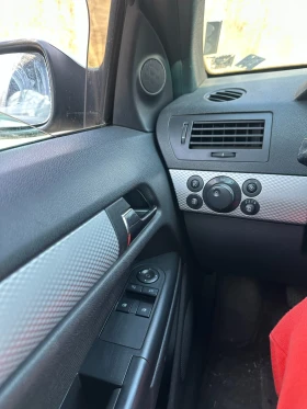 Opel Astra h - 2300 € / 4498.41 лв. - 94811583 8