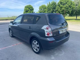 ����� �� �������� �� Toyota Corolla verso 2.2D4D 136 KC 7MESTNA MEDIA KAMERA PARKTRONIK