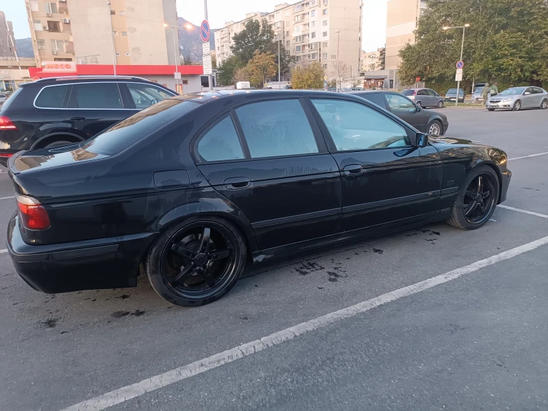 BMW 528 Е39, снимка 4 - Автомобили и джипове - 48088627