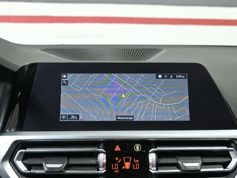 BMW 330 * xDrive * CARFAX * ЦЕНА ДО БГ, снимка 16 - Автомобили и джипове - 53341552