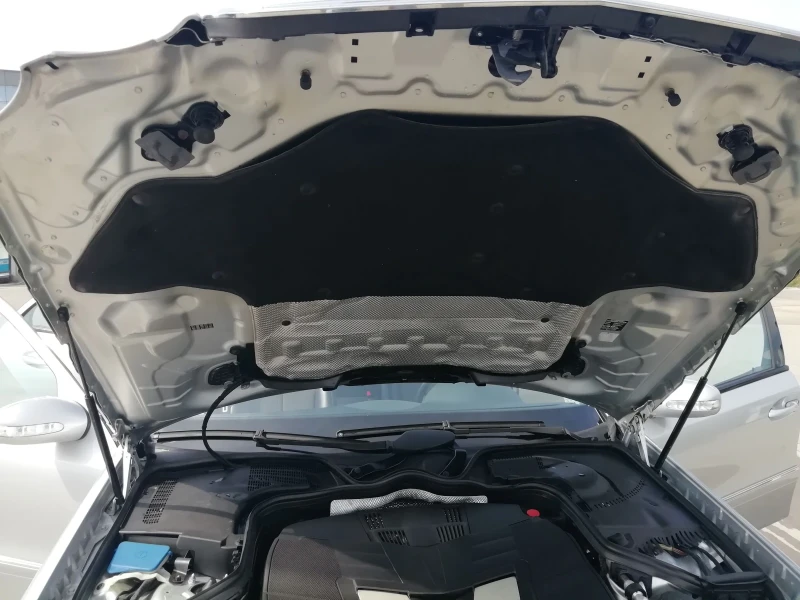 Mercedes-Benz E 320, снимка 4 - Автомобили и джипове - 53460140