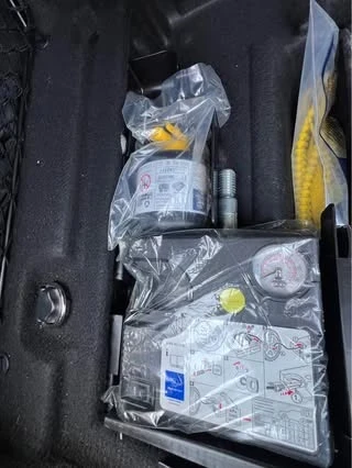 Mercedes-Benz C 220, снимка 7 - Автомобили и джипове - 53240776