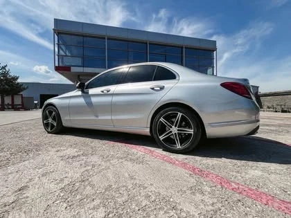 Mercedes-Benz C 220, снимка 5 - Автомобили и джипове - 53240776
