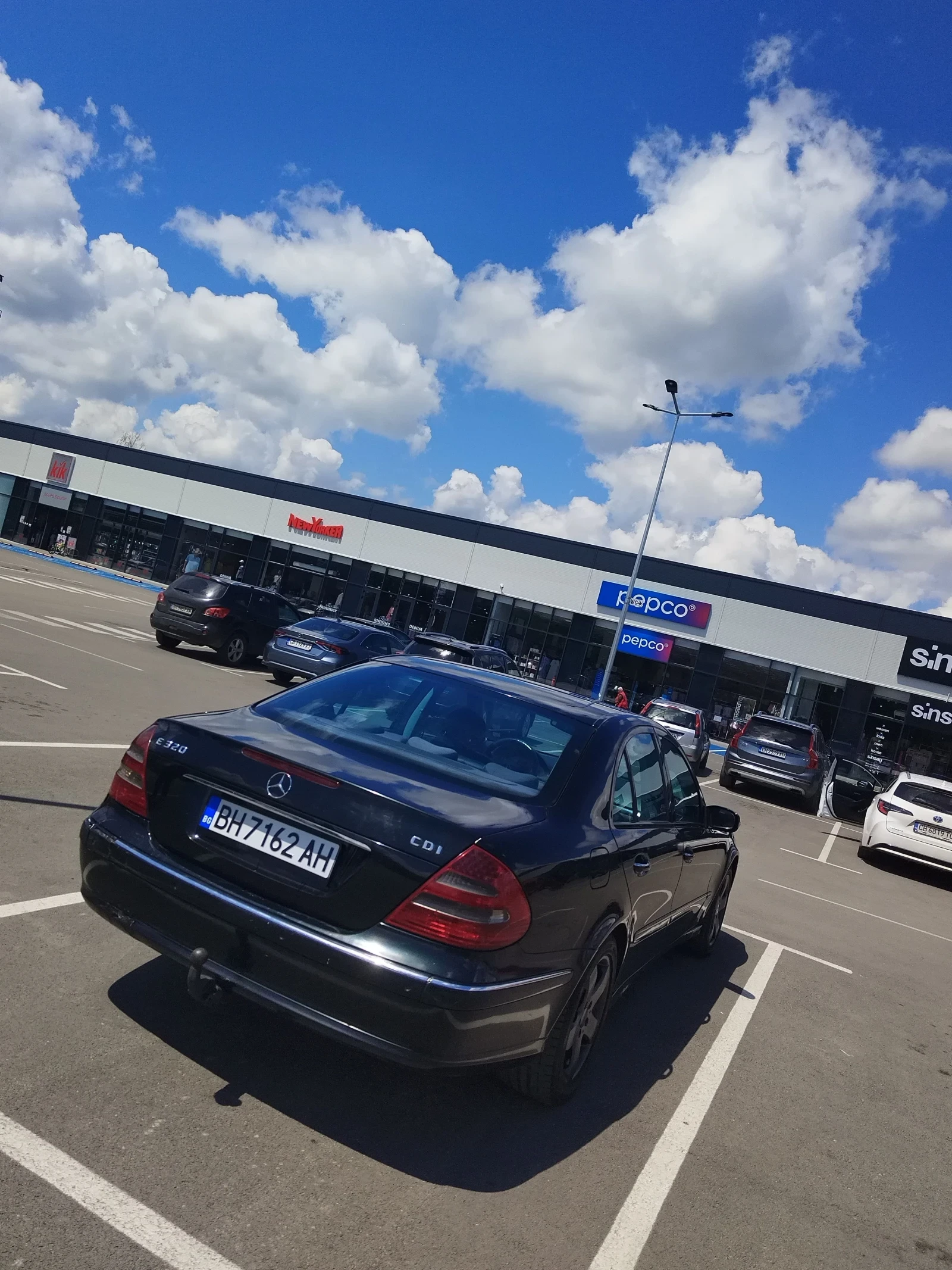 Mercedes-Benz E 320  - изображение 5