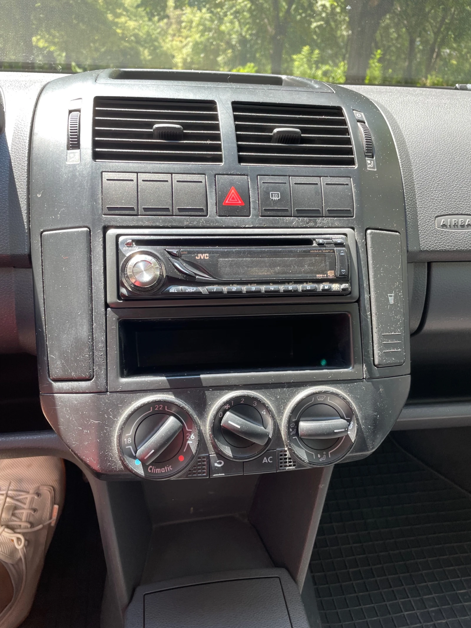 VW Polo 1.9 SDI  - изображение 7