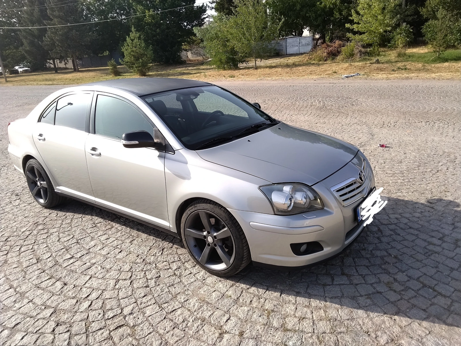 Toyota Avensis D4D - изображение 9