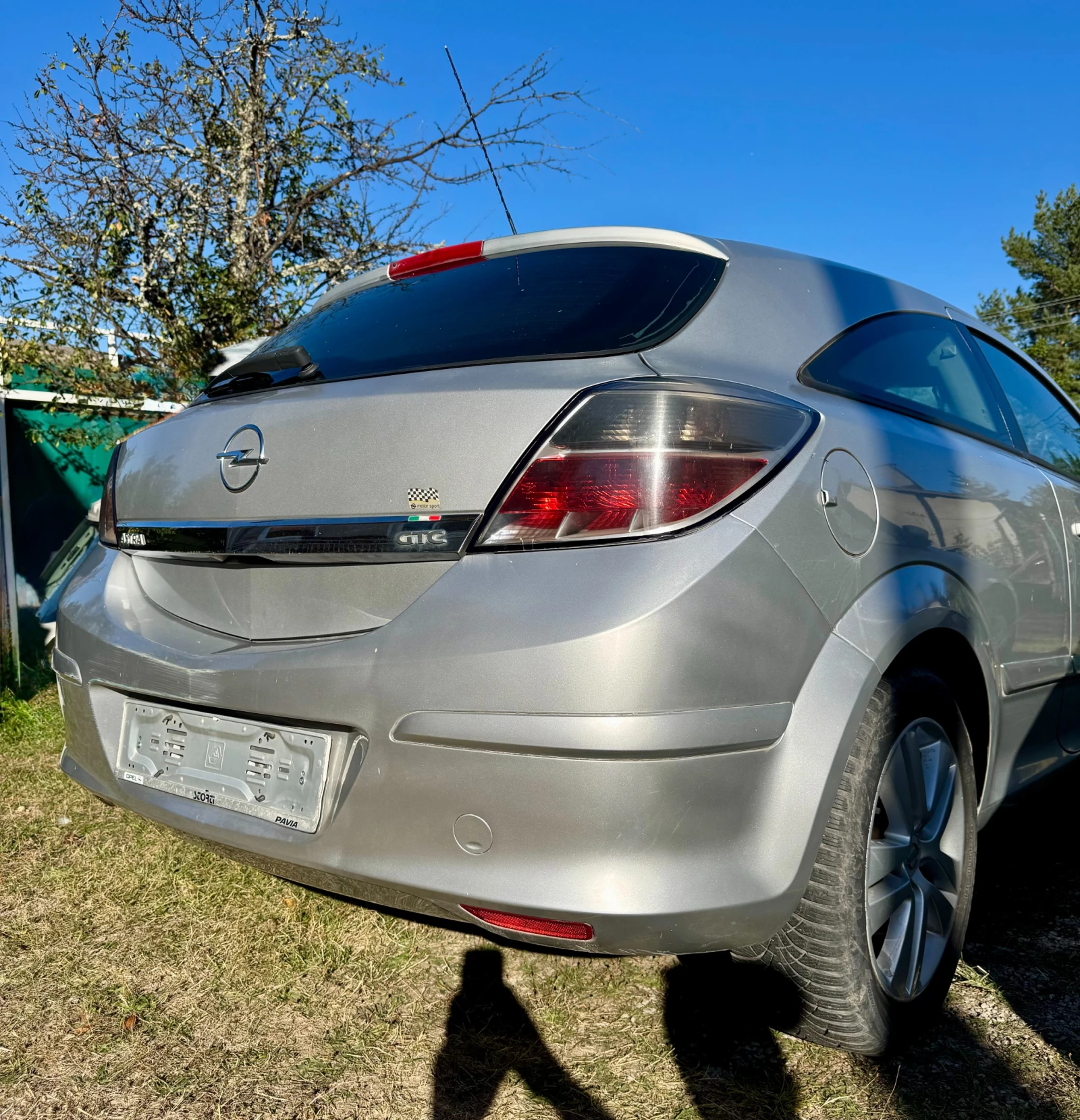 Opel Astra GTC - изображение 2