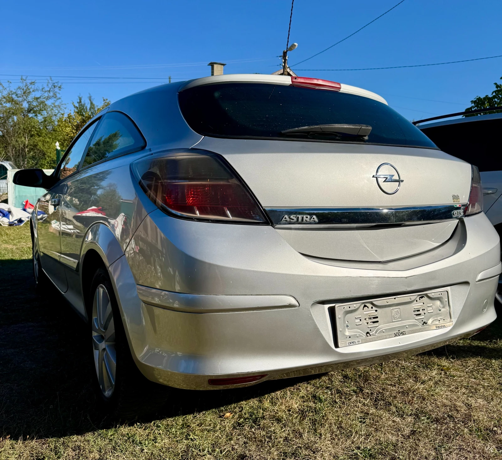 Opel Astra GTC - изображение 5