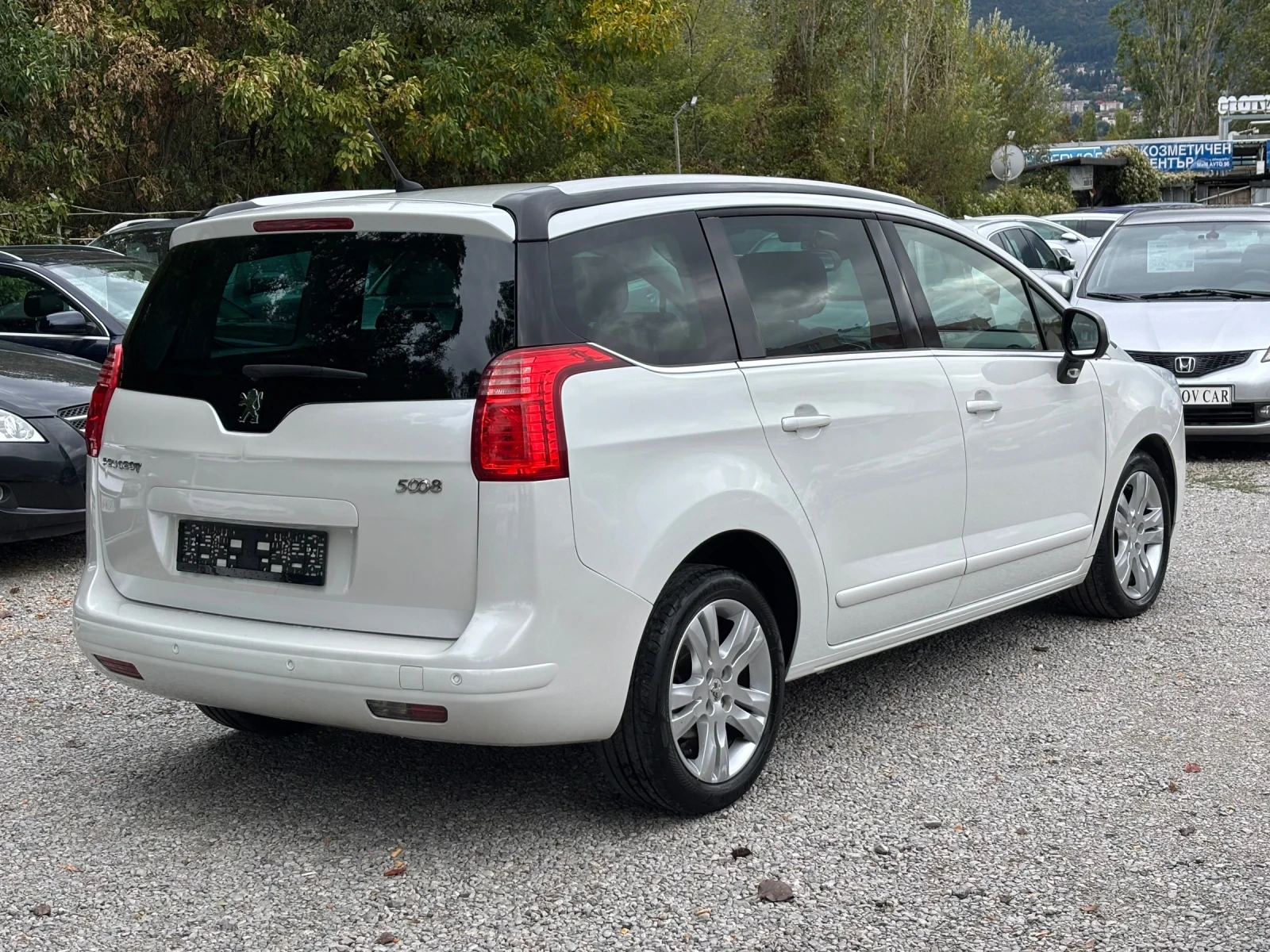 Peugeot 5008 2.0HDI - изображение 4