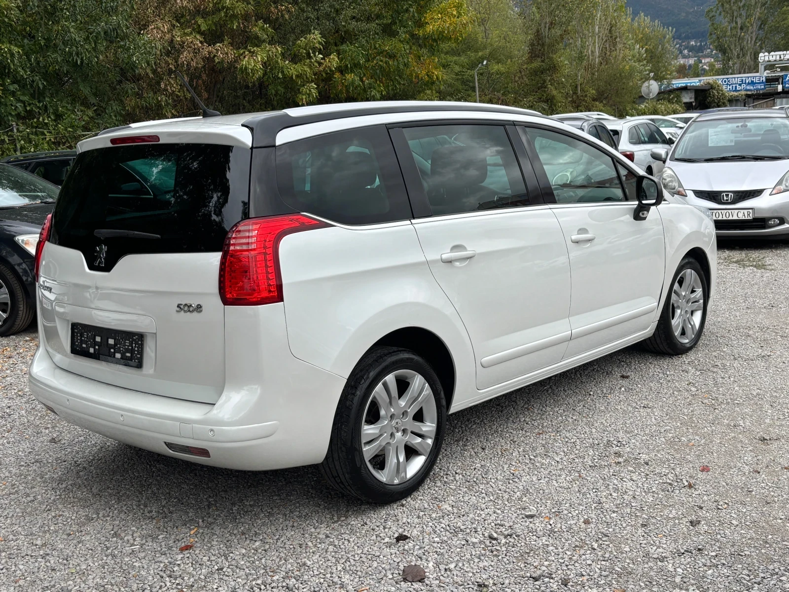 Peugeot 5008 2.0HDI - изображение 7