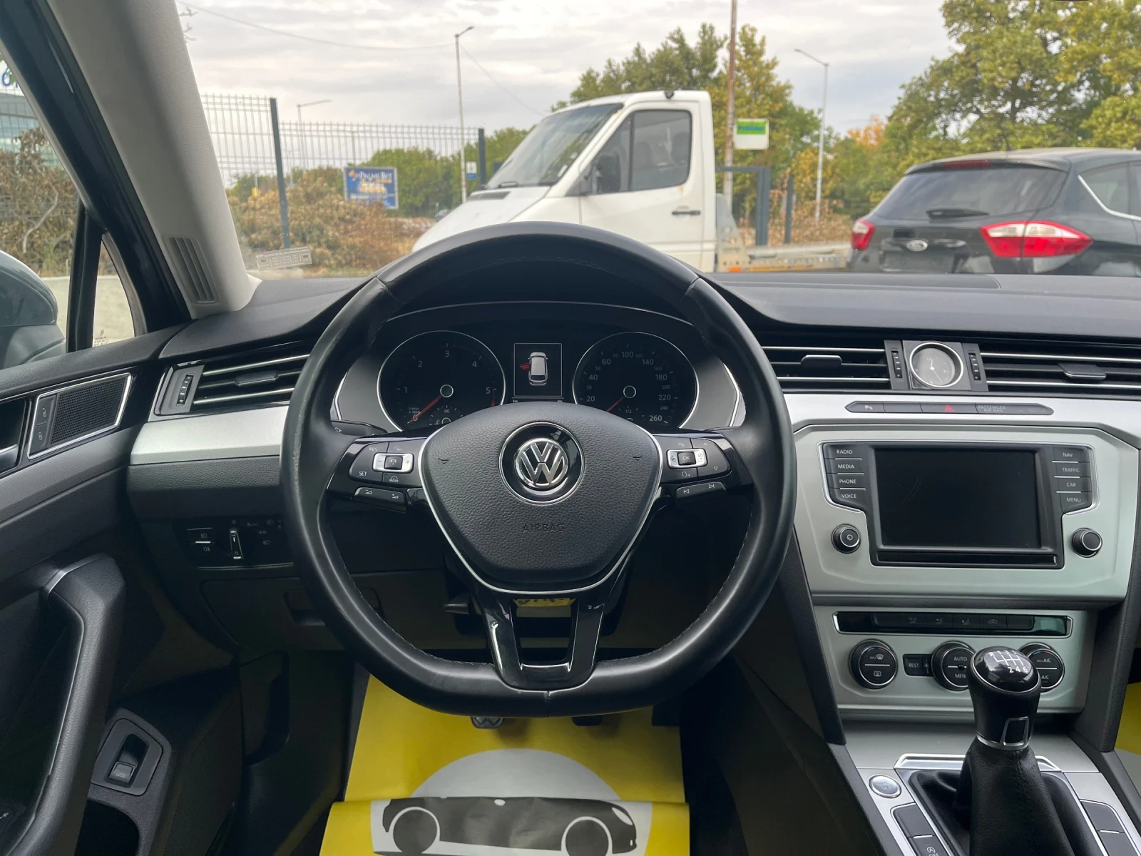 VW Passat  | Mobile.bg   11