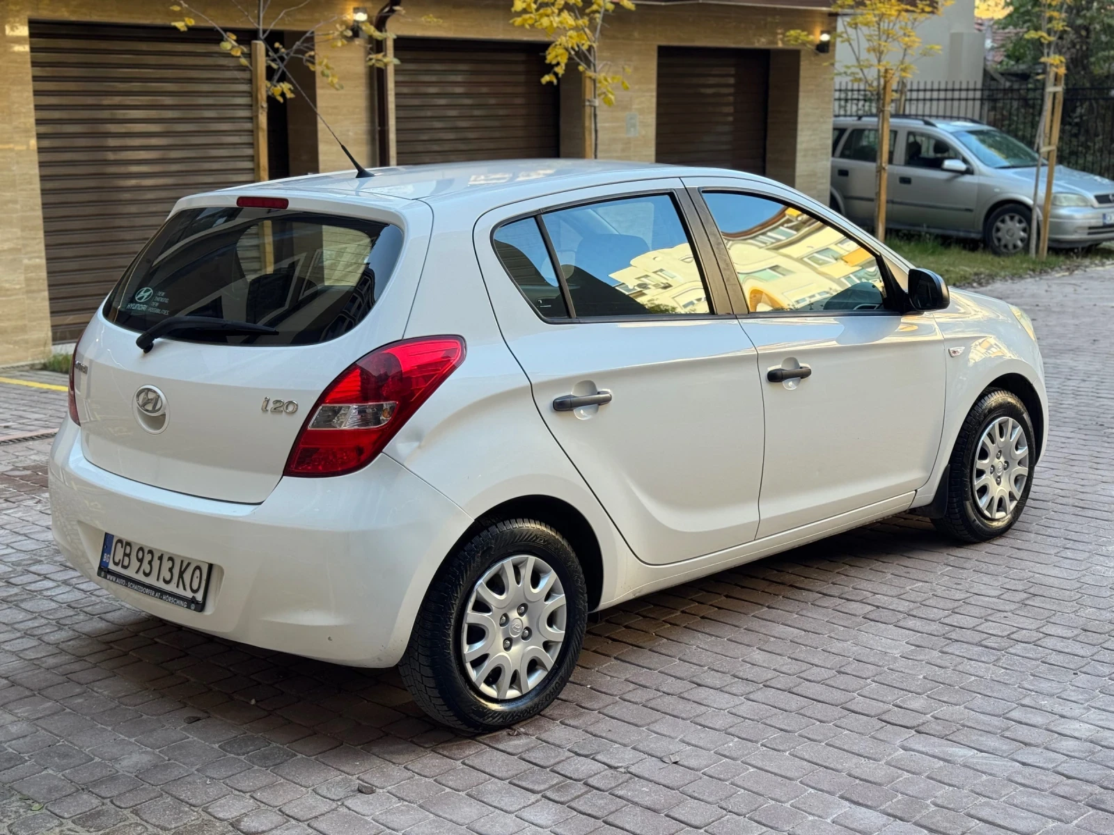 Hyundai I20 1.25 - изображение 4