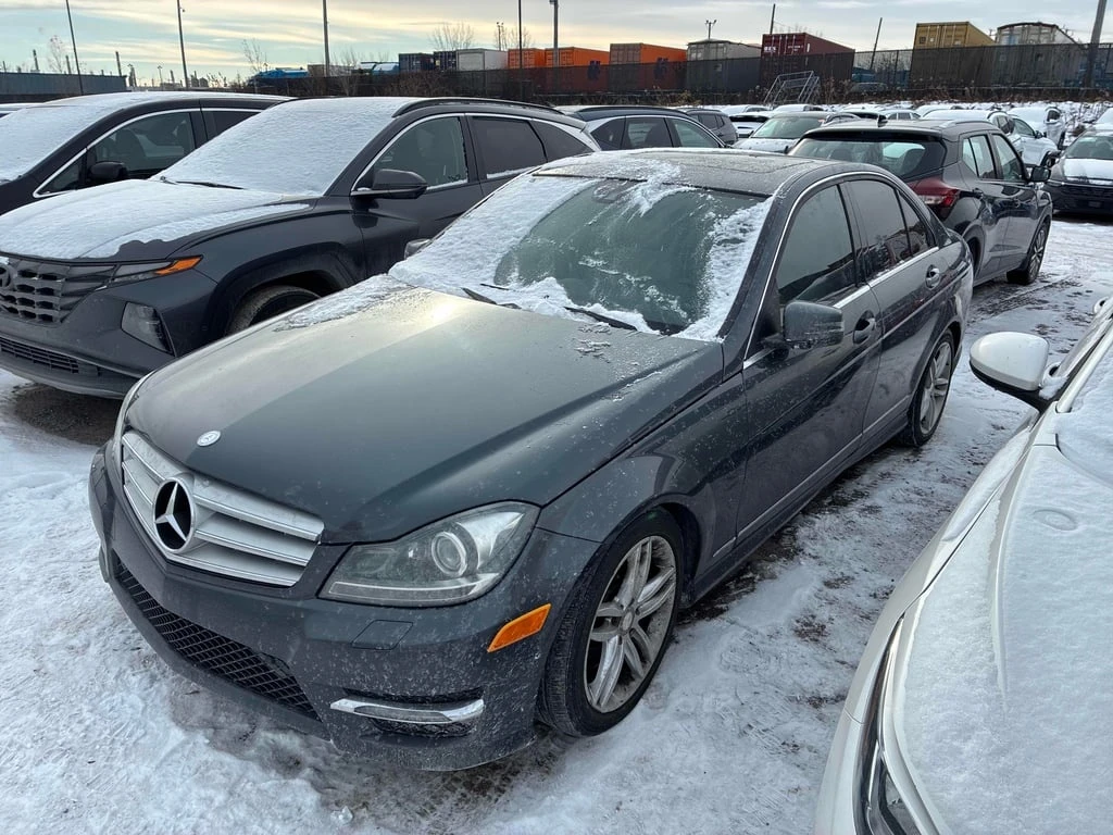 Mercedes-Benz C 300 * CARFAX * БЕЗ ПЪРВОНАЧАЛНА ВНОСКА - изображение 2