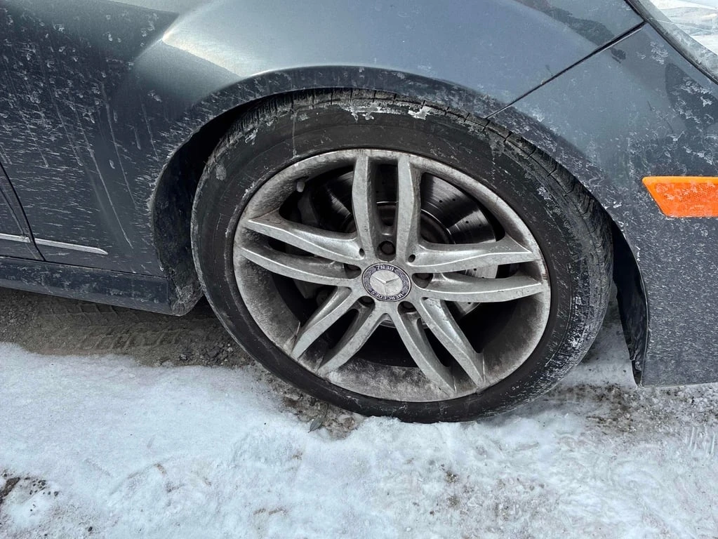 Mercedes-Benz C 300 * CARFAX * БЕЗ ПЪРВОНАЧАЛНА ВНОСКА - изображение 7