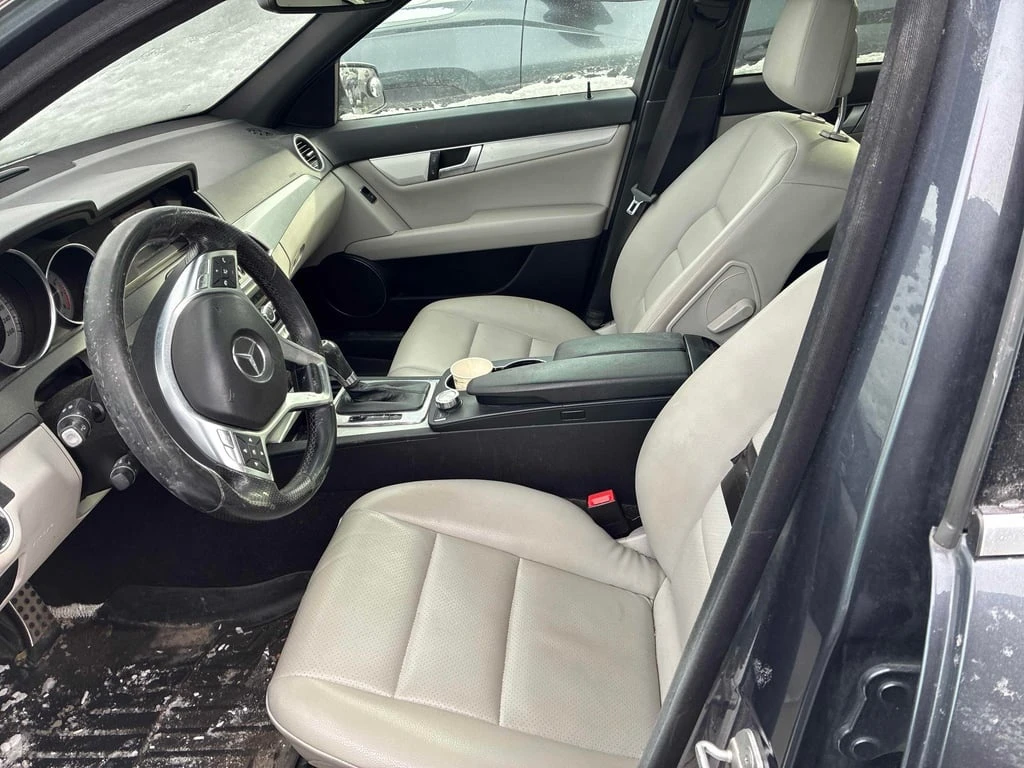 Mercedes-Benz C 300 * CARFAX * ��� ������������ ������ | Mobile.bg � ����������� 12