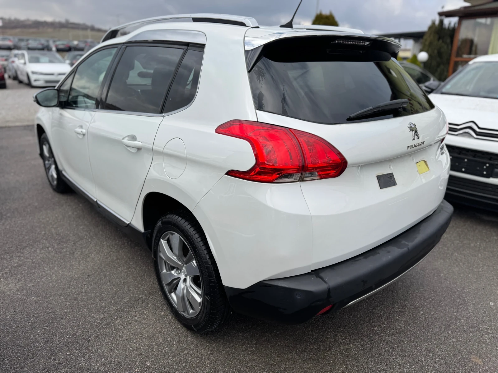 Peugeot 2008 1.6hdi ALURE AUTOMATIC , снимка 5 - Автомобили и джипове - 53728911