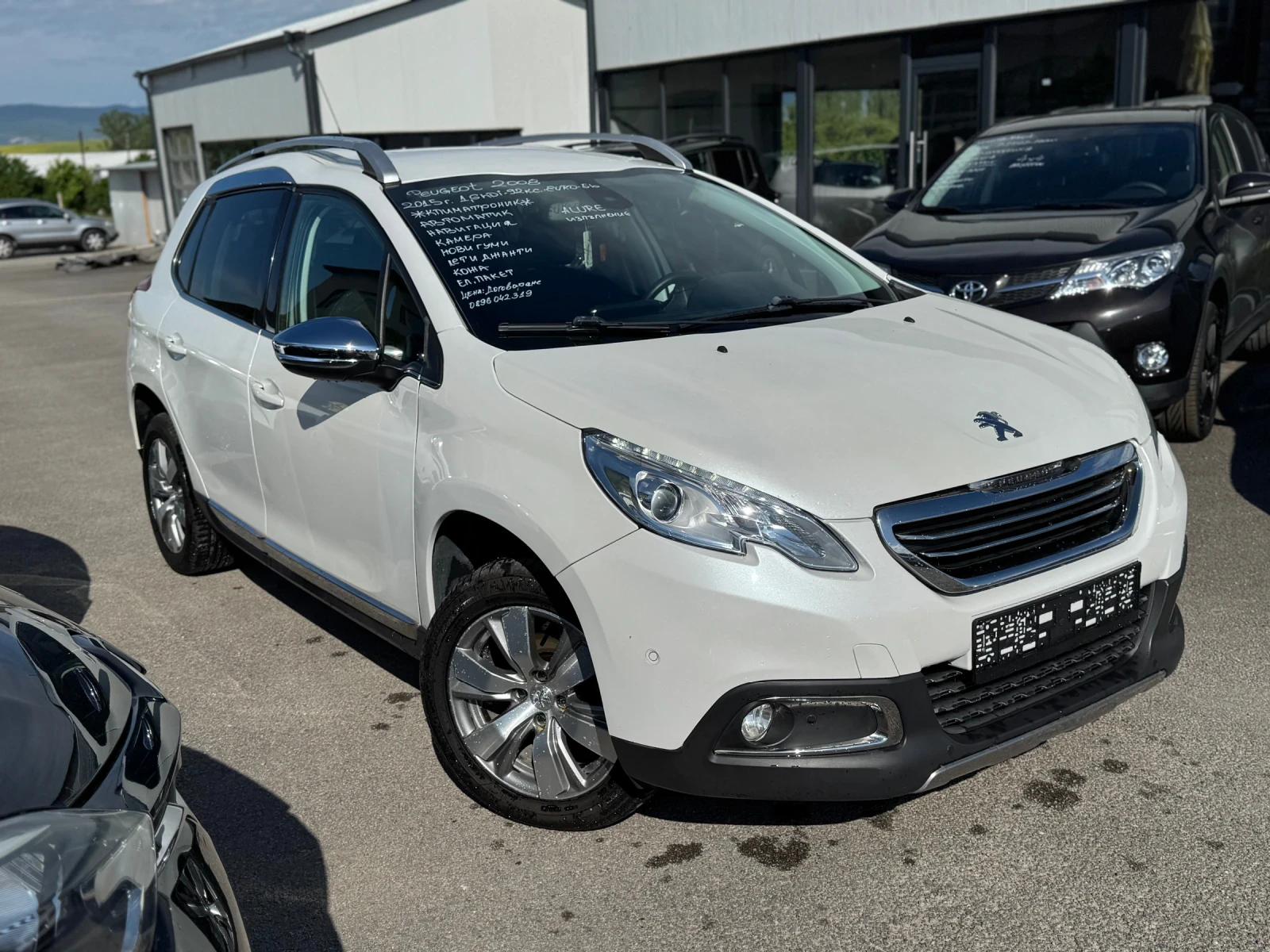 Peugeot 2008 1.6hdi ALURE AUTOMATIC , снимка 2 - Автомобили и джипове - 53728911