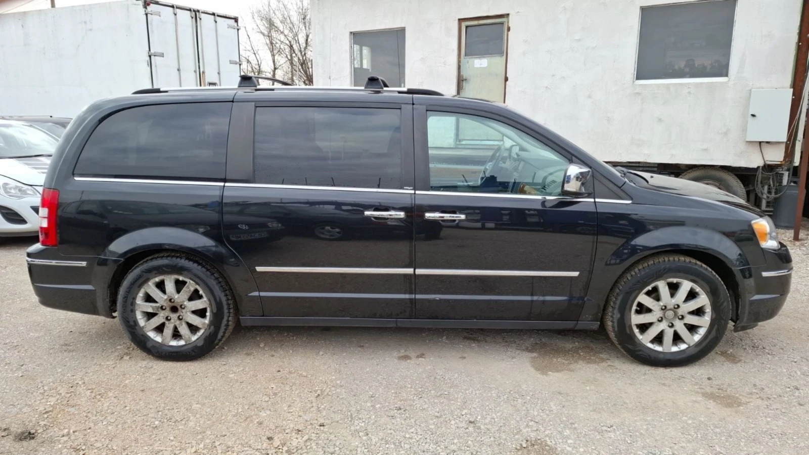 Chrysler Gr.voyager LIMITED NOV VNOS GERMANY, снимка 4 - Автомобили и джипове - 53869789