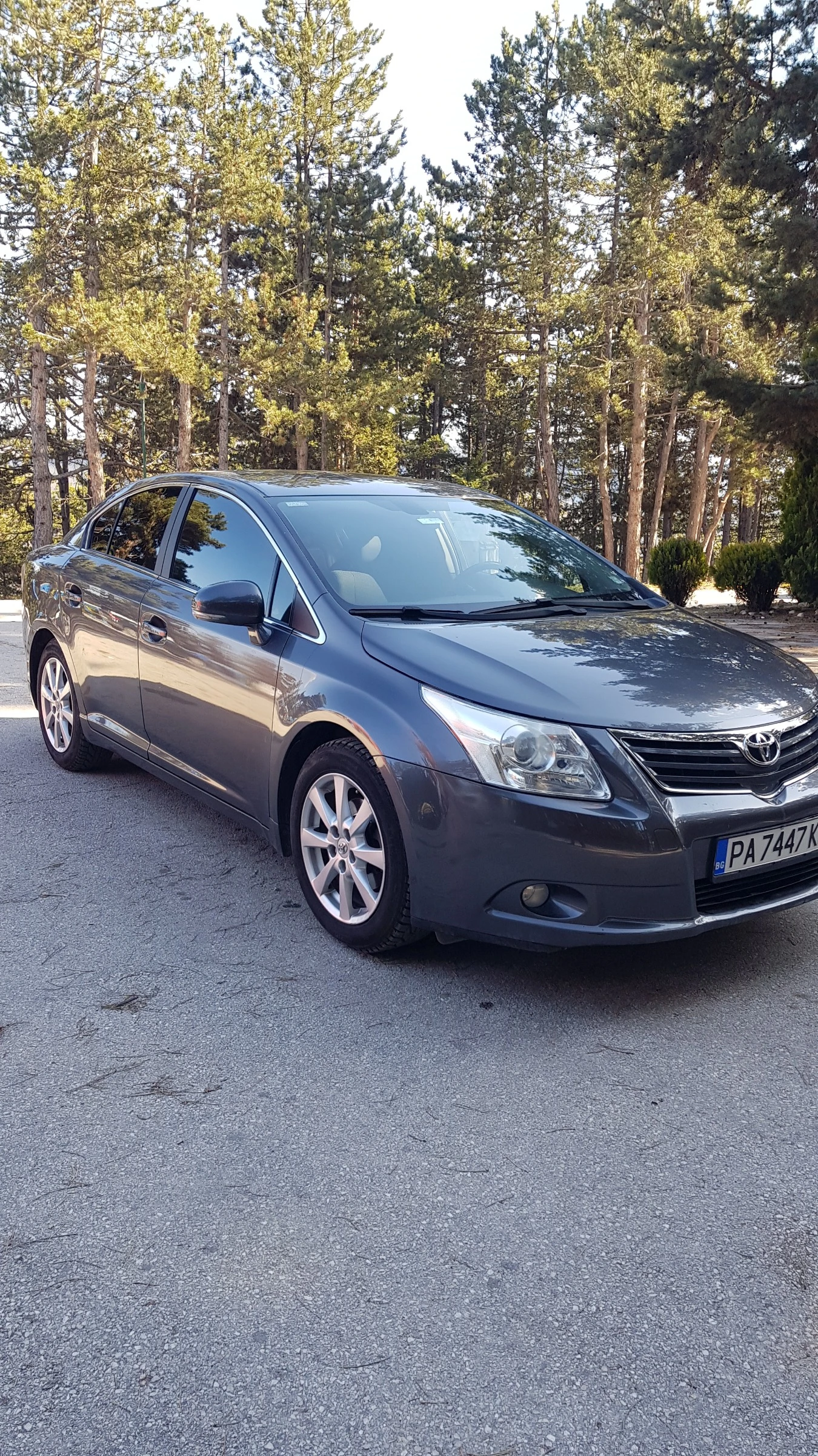 Toyota Avensis 2.0 126кс, снимка 3 - Автомобили и джипове - 54621301