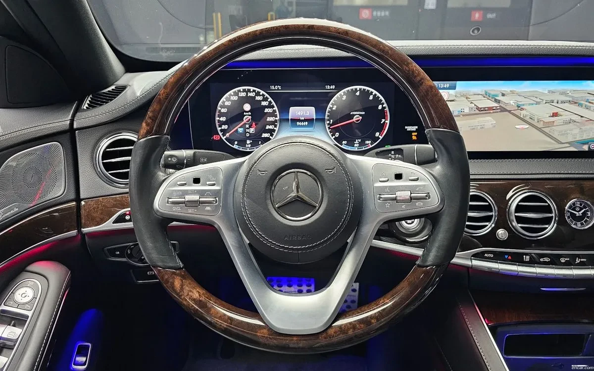 Mercedes-Benz S 560 LONG * TV * Подгрев / Обдухване * HEADS UP * 360 , снимка 12 - Автомобили и джипове - 54723341