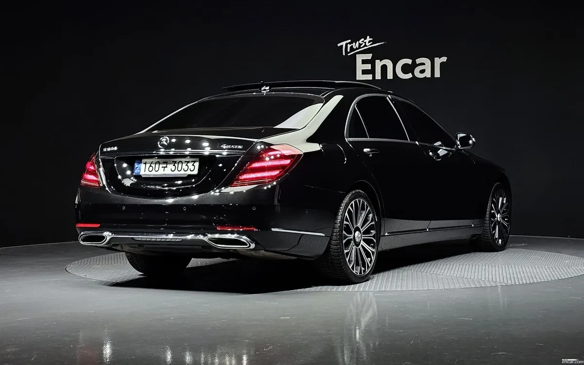 Mercedes-Benz S 560 LONG * TV * Подгрев / Обдухване * HEADS UP * 360 , снимка 2 - Автомобили и джипове - 54723341