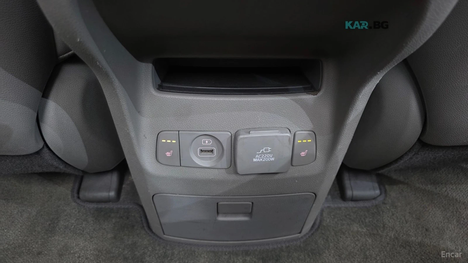 Kia Carnival * 9 МЕСТА* KEYLESS* Camera* ПОДГРЕВ* 360* , снимка 16 - Автомобили и джипове - 55061982