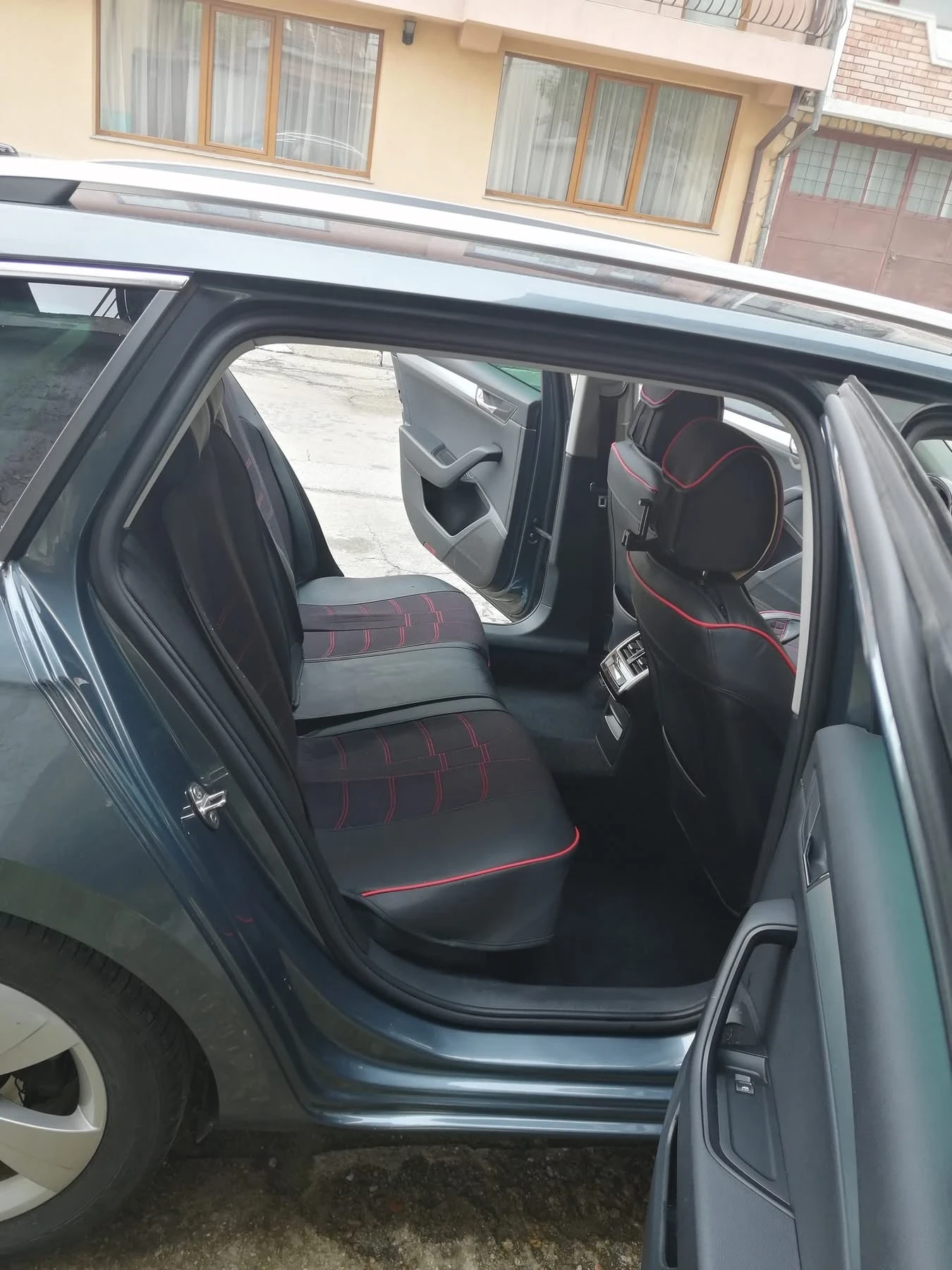 Skoda Superb, снимка 10 - Автомобили и джипове - 55108662