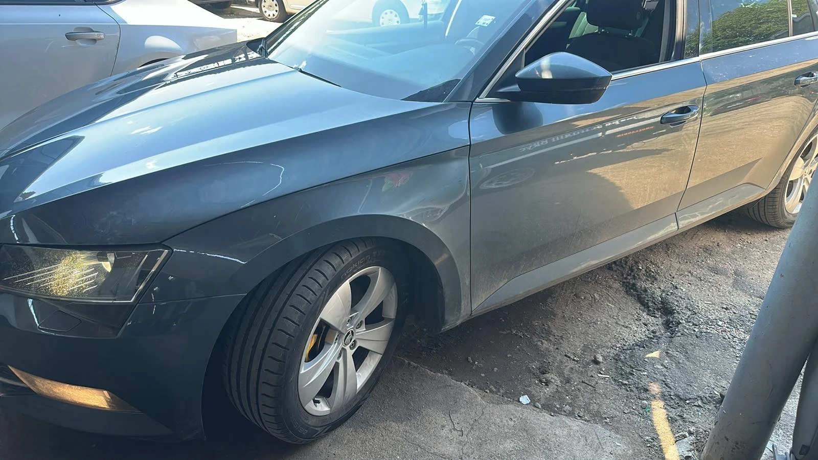 Skoda Superb, снимка 3 - Автомобили и джипове - 55108662