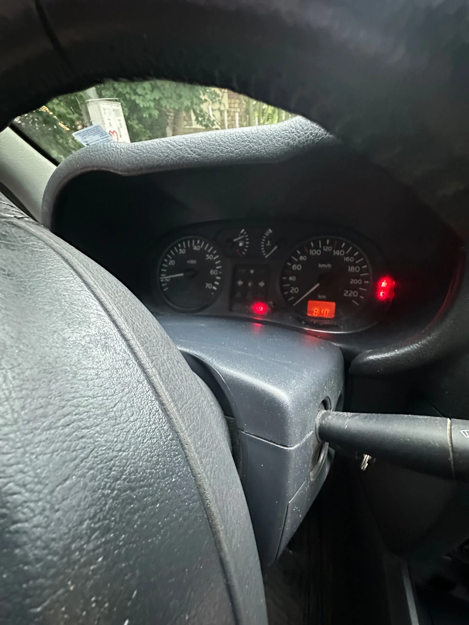 Renault Clio, снимка 8 - Автомобили и джипове - 55162537