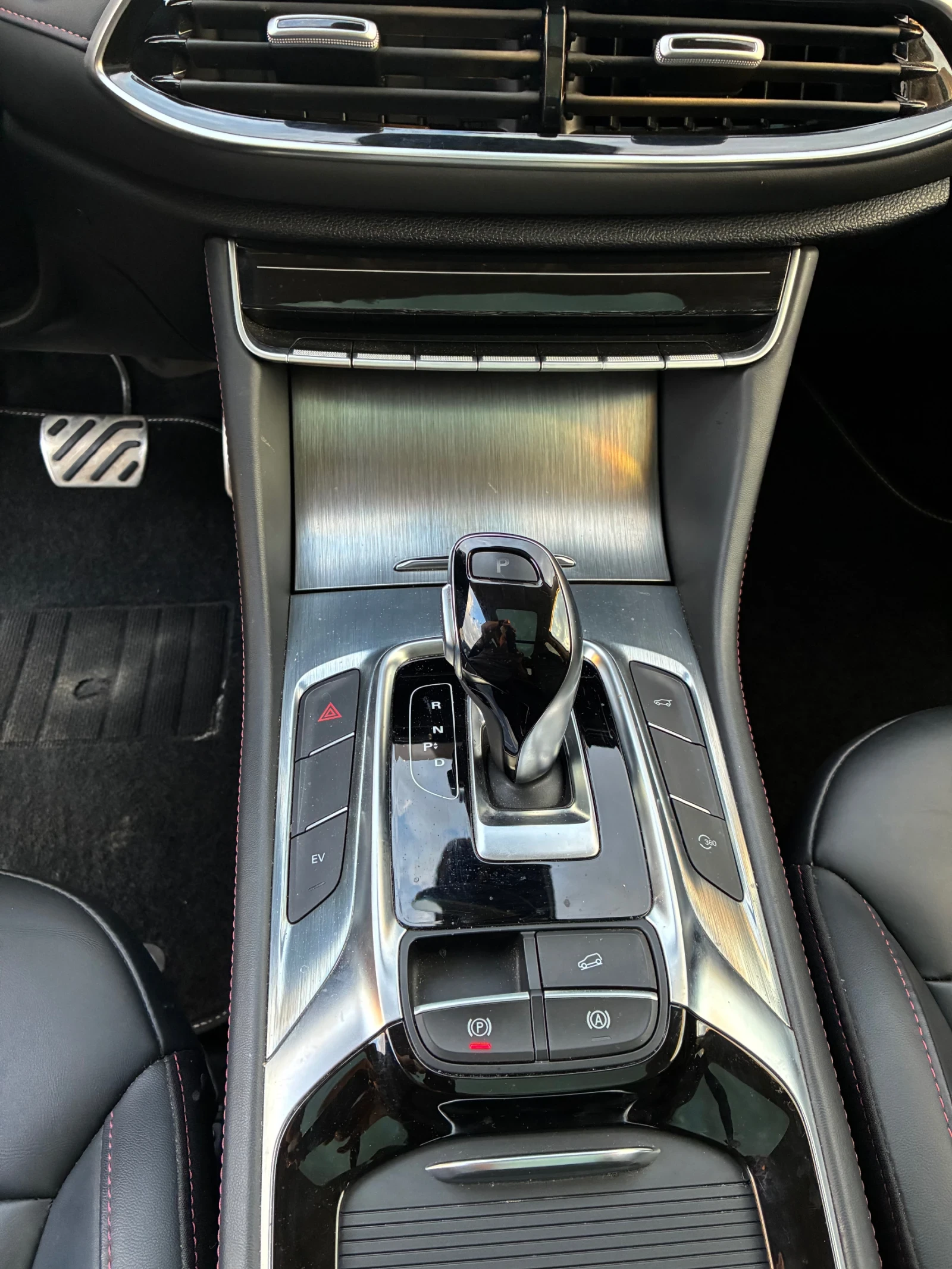 Mg EHS 1, 5 PLUG-IN HYBRID - LUXURY- LUXUR, снимка 10 - Автомобили и джипове - 55418008