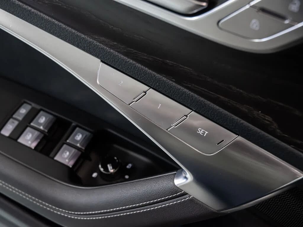 Audi A7 quattro Technik* АвтоКредит * (Цена до БГ), снимка 12 - Автомобили и джипове - 55658230