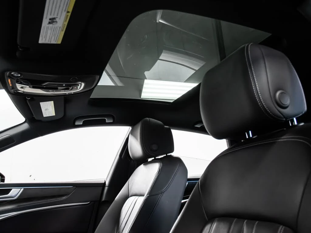 Audi A7 quattro Technik* АвтоКредит * (Цена до БГ), снимка 11 - Автомобили и джипове - 55658230