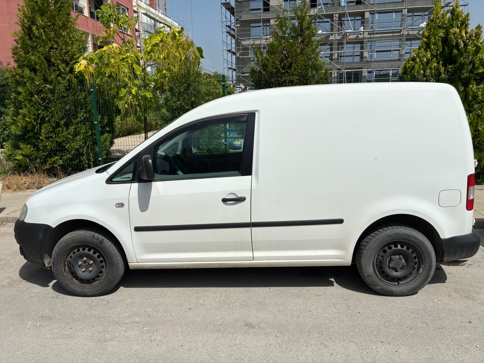 VW Caddy 2.0 EcoFuel, снимка 3 - Автомобили и джипове - 55871839
