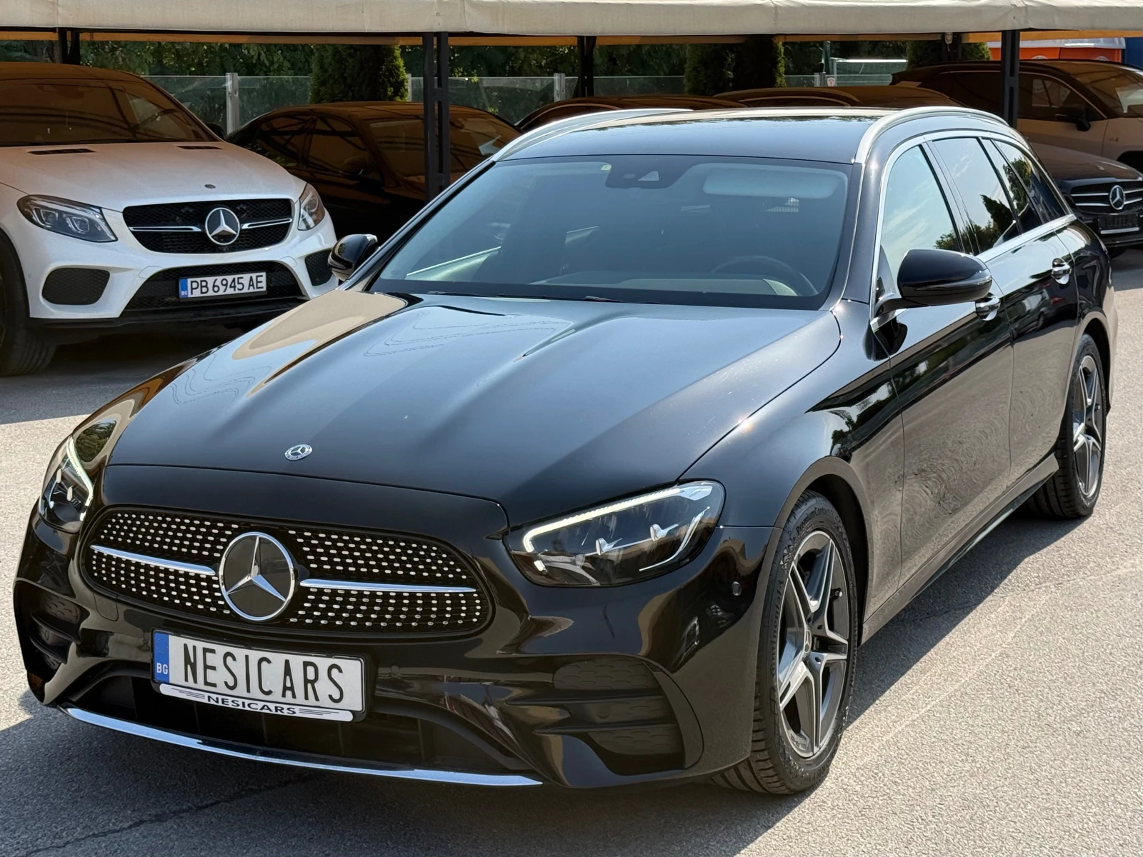 Mercedes-Benz E 220 d 4MATIC AMG LINE Premium 9G 100%РЕАЛНИ КИЛОМЕТРИ