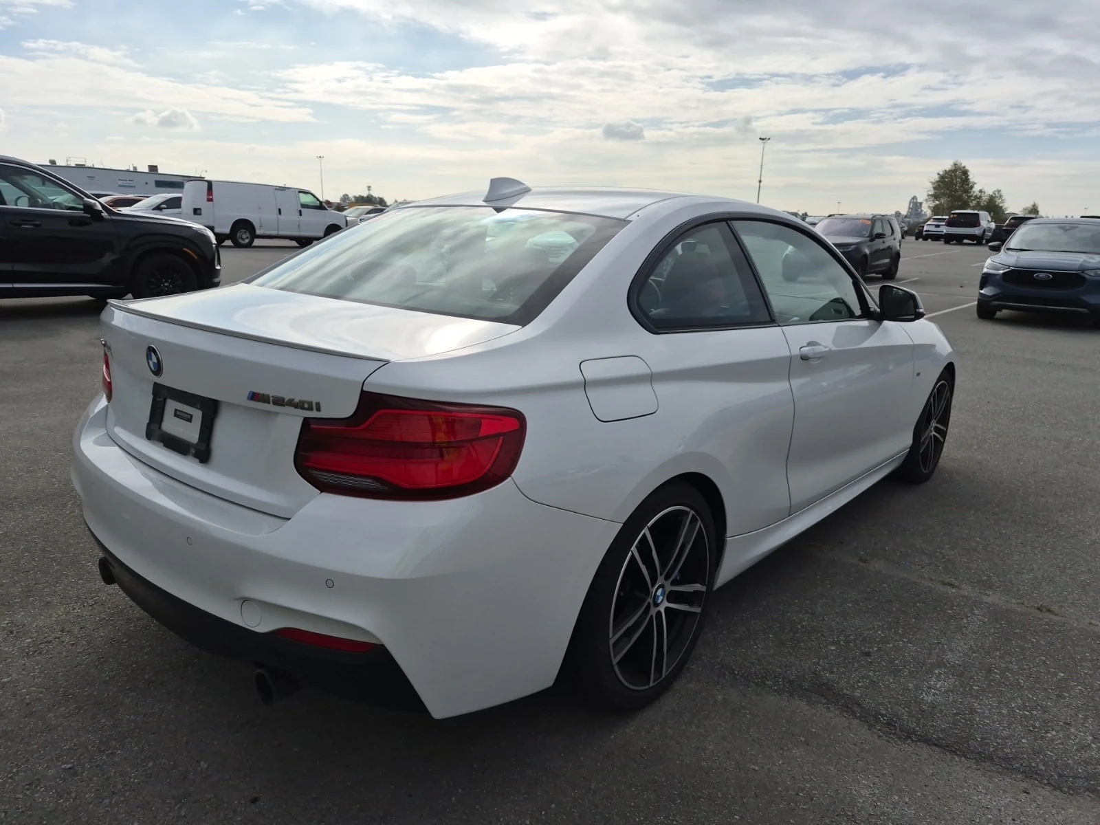 BMW 240 * M240I XDRIVE * HARMAN KARDON* HEAD-UP* CARFAX * , снимка 3 - Автомобили и джипове - 56108653