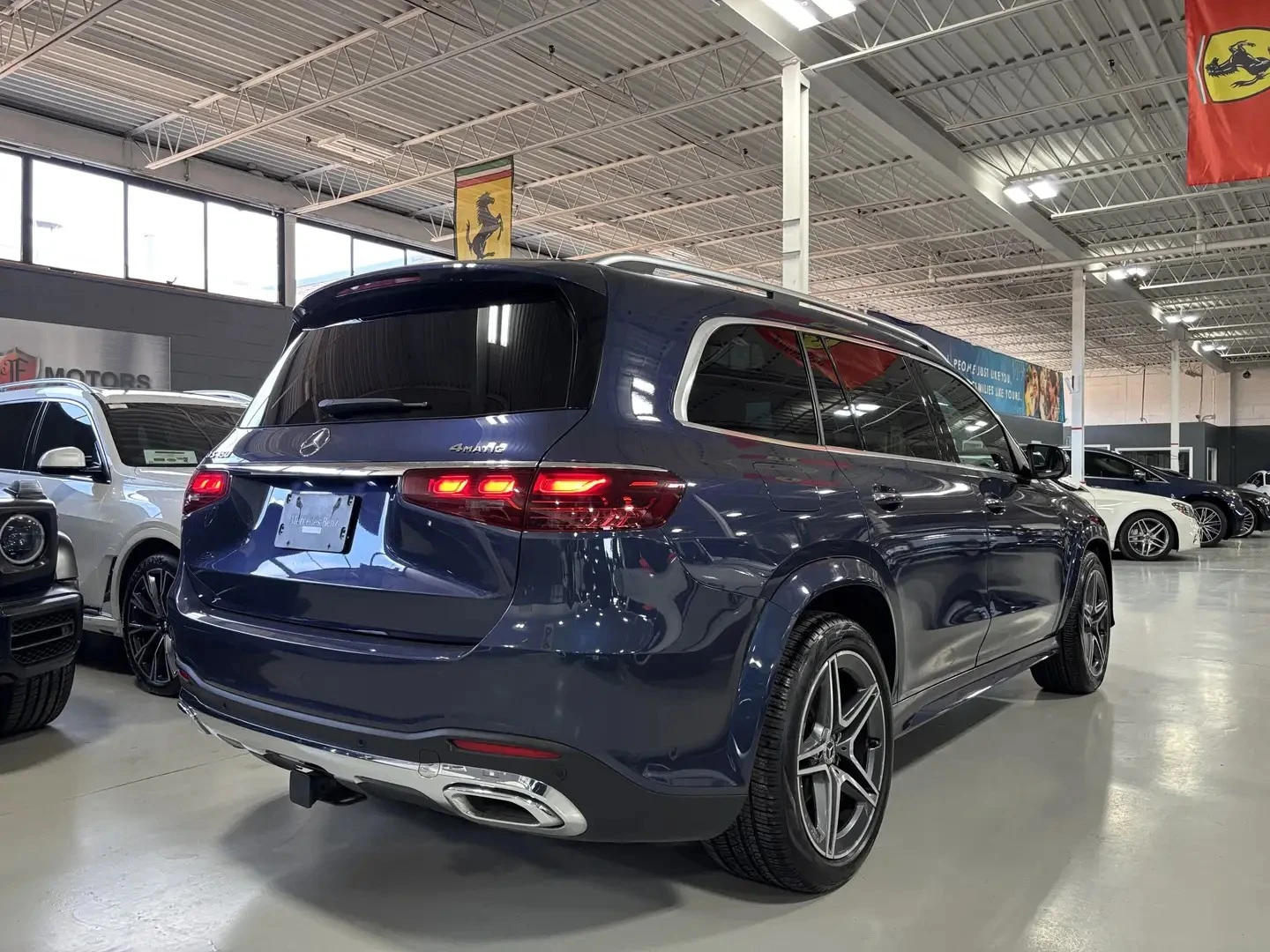 Mercedes-Benz GLS 450 4matic AMG pkg Цена до България & АвтоКредит, снимка 4 - Автомобили и джипове - 56145745