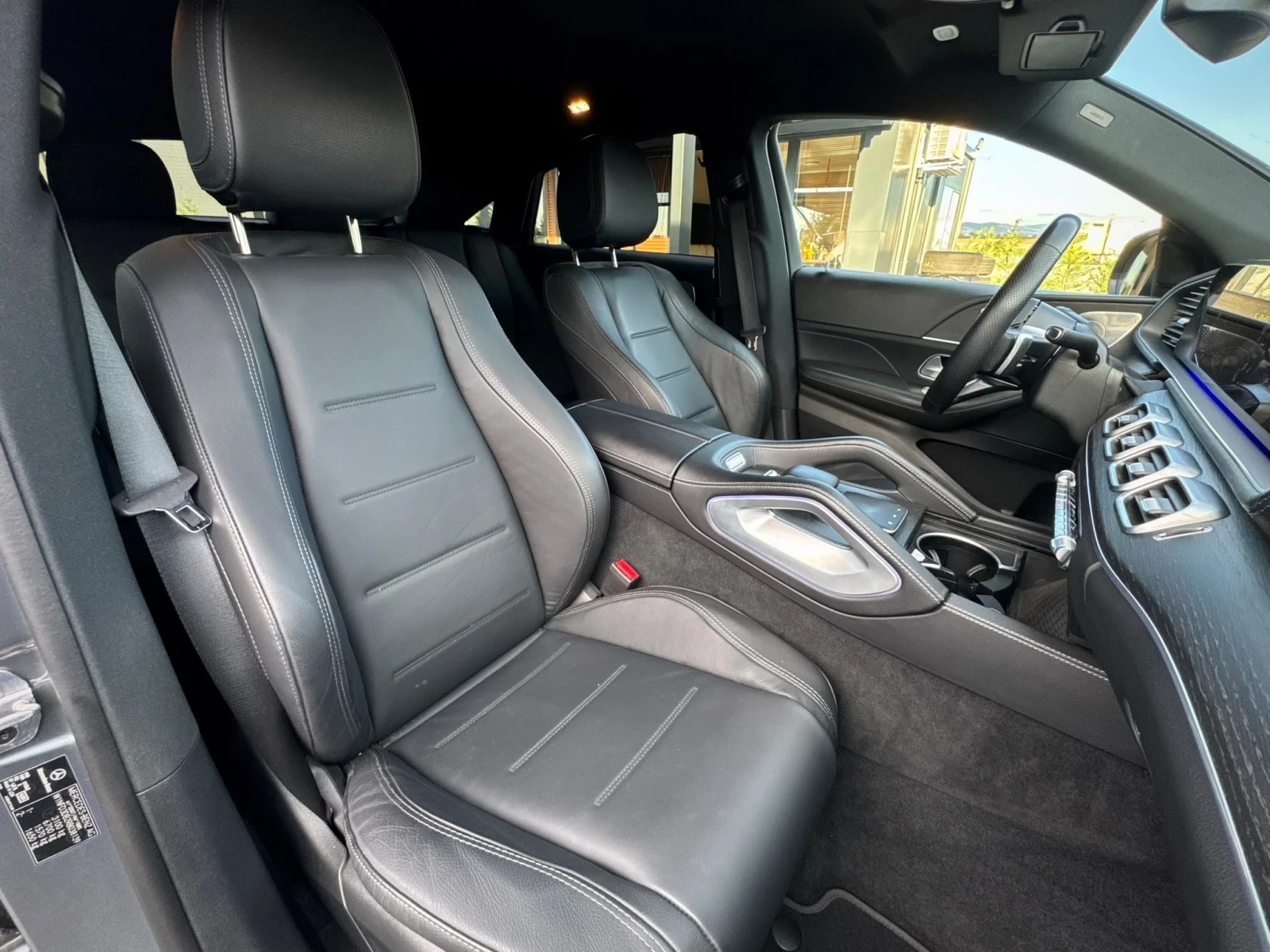 Mercedes-Benz GLE 450 d Coupe 4MATIC AMG-Line, снимка 11 - Автомобили и джипове - 56321981