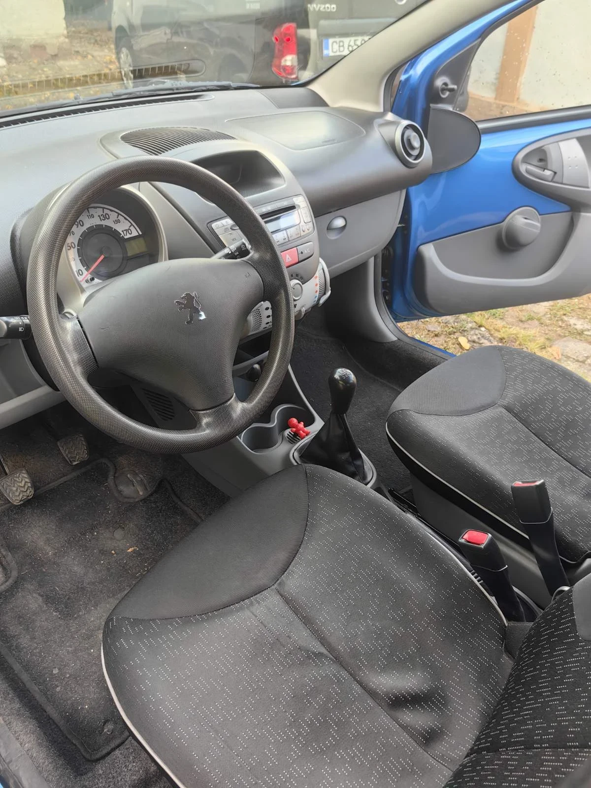 Peugeot 107, снимка 6 - Автомобили и джипове - 56545215