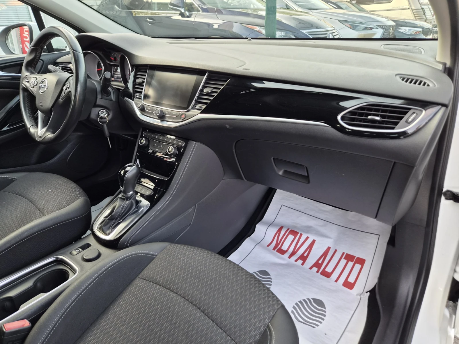 Opel Astra 1.6CDTI-INNOVATION-AUTOMATIC, снимка 10 - Автомобили и джипове - 56583977