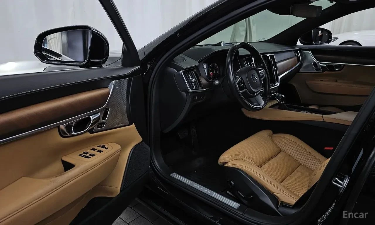 Volvo S90, снимка 5 - Автомобили и джипове - 56710891