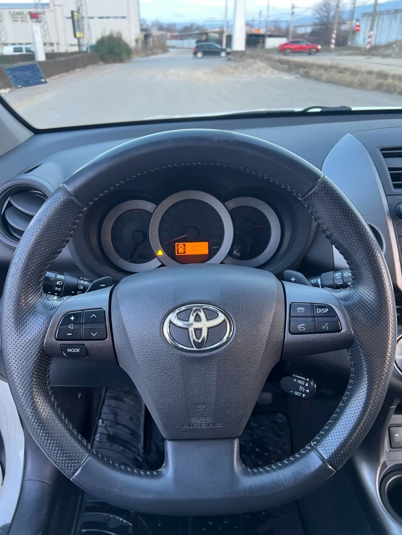 Toyota Rav4 2012, снимка 15 - Автомобили и джипове - 48935295