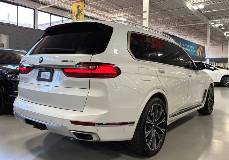 BMW X7 xDrive40i| INDIVIDUAL| NAV| HEADSUP| 3DCAM| 7PASSE - изображение 4