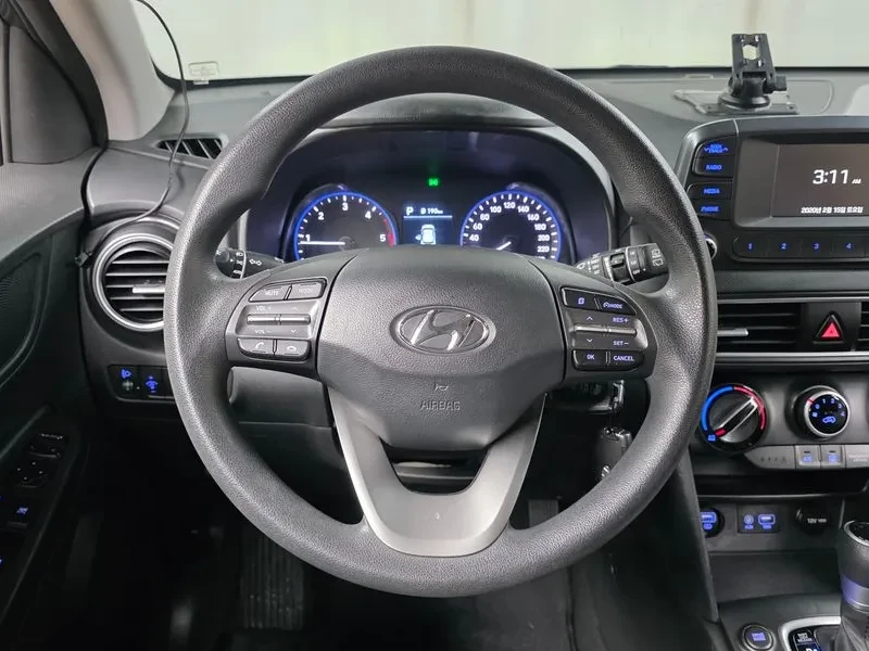 Hyundai Kona 1.6, снимка 13 - Автомобили и джипове - 54627057
