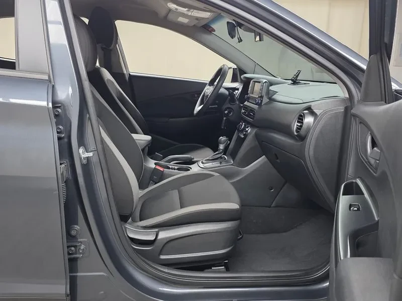Hyundai Kona 1.6, снимка 11 - Автомобили и джипове - 54627057