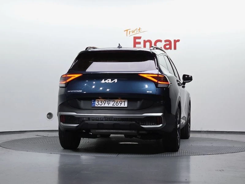 Kia Sportage 1.6 230 hp Automatic, снимка 4 - Автомобили и джипове - 55739276