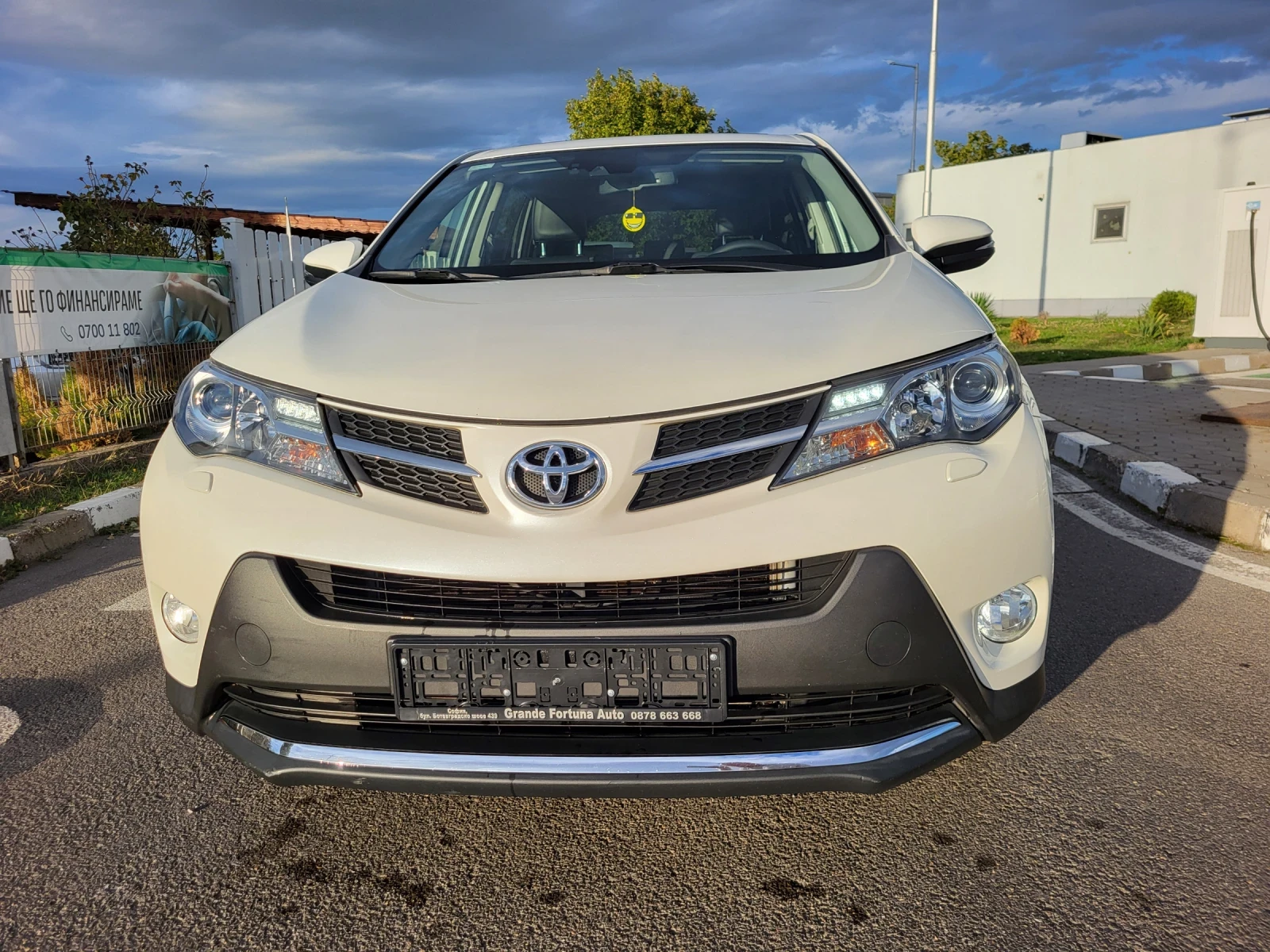 Toyota Rav4 2.2 D-CAT 4Х4 ВСИЧКИ ЕКСТРИ НОВ ВНОС ИТАЛИЯ   - изображение 2