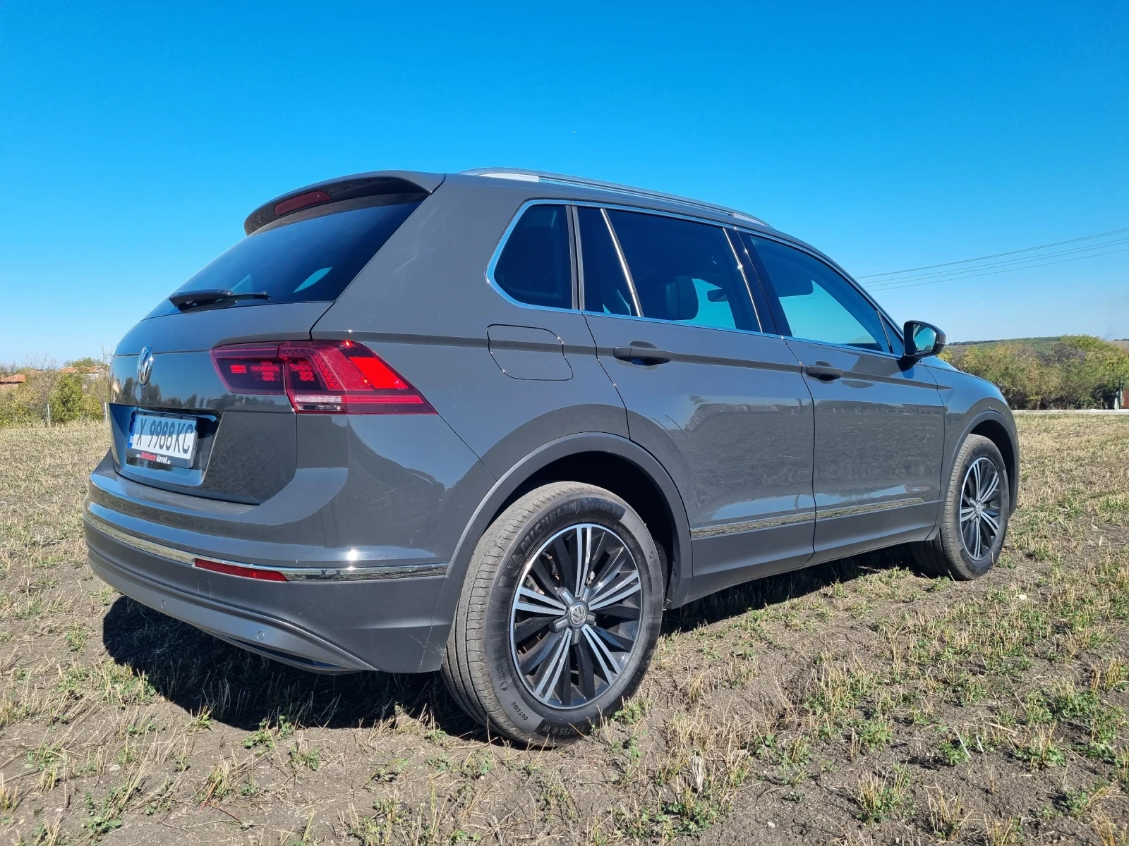 VW Tiguan 2.0 TDI HIGHLINE 4 MOTION 190кс. LED - изображение 7