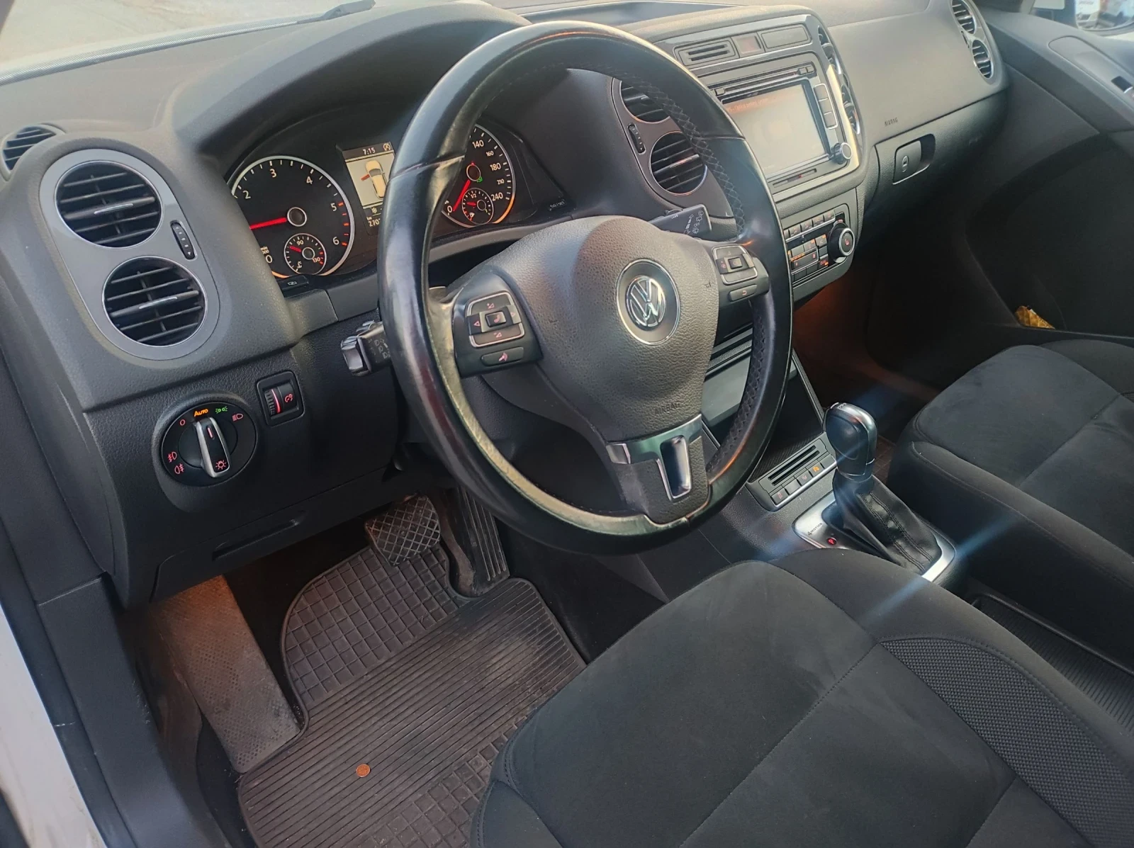 VW Tiguan 2, 0tdi - изображение 7